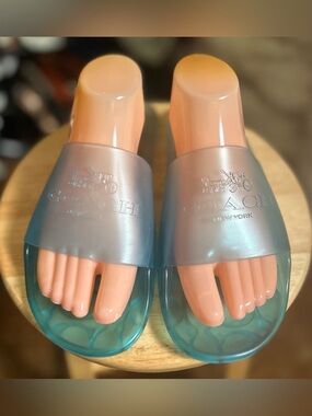 Coach Ulyssa Slides in Sea Mist Blue Women’s Size 9B EUC!
